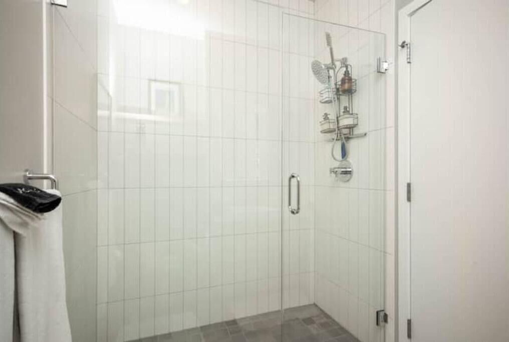 Photo of Bathroom in Central Boulder