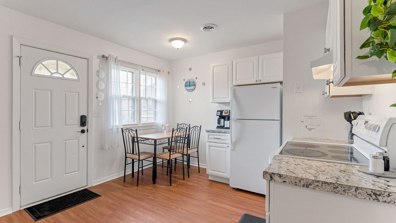 Photo of Kitchen in North Camellia Acres