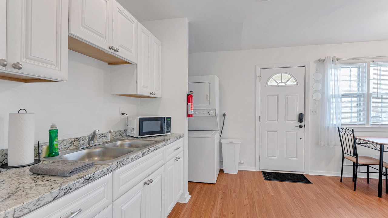 Photo of Kitchen in North Camellia Acres
