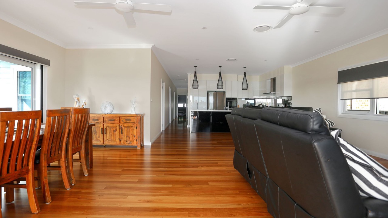 Photo of Livingroom in Tea Gardens