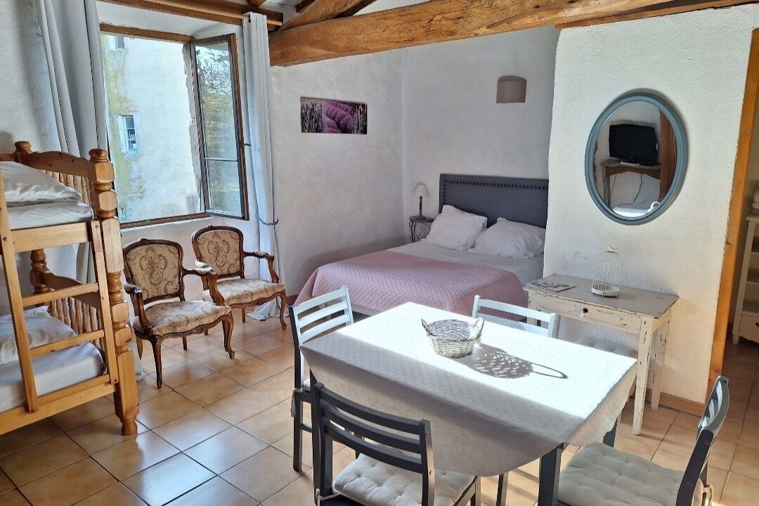 Photo of Bedroom in Malves-en-Minervois