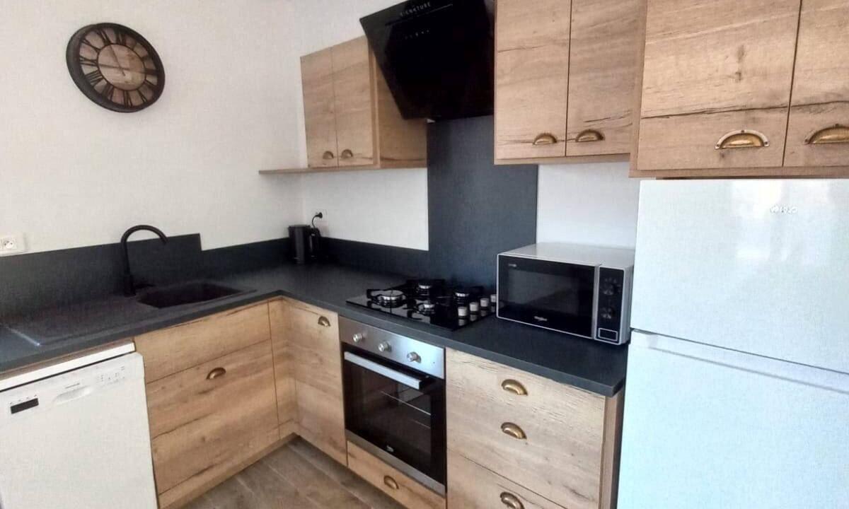Photo of Kitchen in Saint-Julien-de-Peyrolas