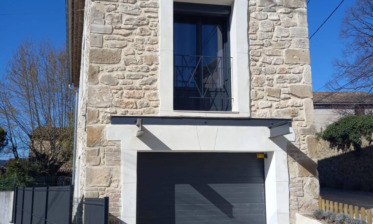 Photo of Outdoor in Saint-Julien-de-Peyrolas