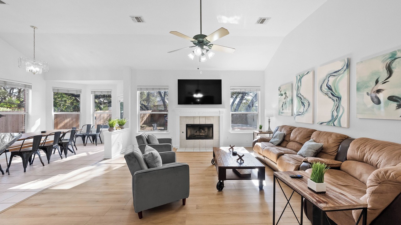 Photo of Livingroom in West San Antonio