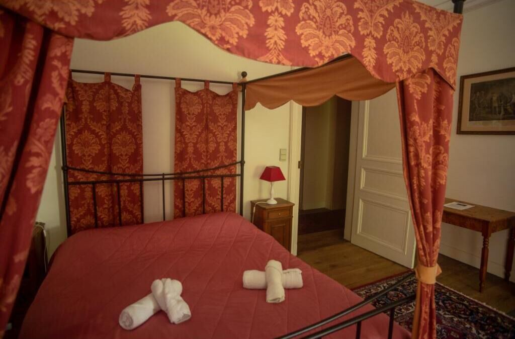 Photo of Bedroom in La Bastide-de-Serou