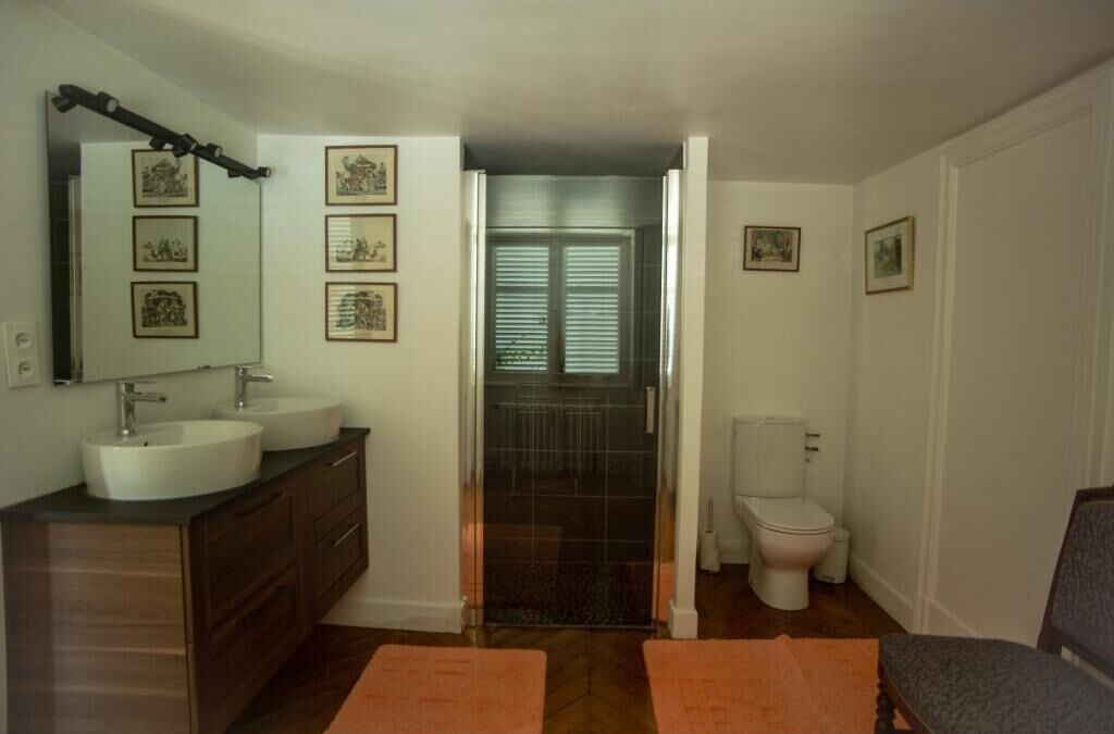 Photo of Bathroom in La Bastide-de-Serou
