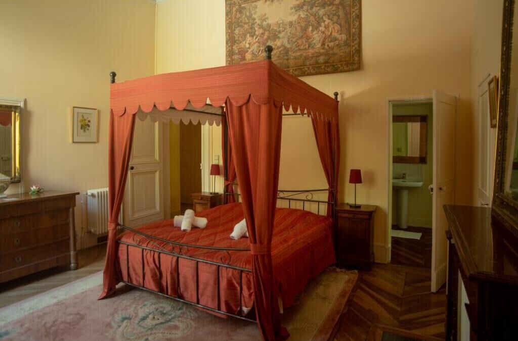 Photo of Bedroom in La Bastide-de-Serou
