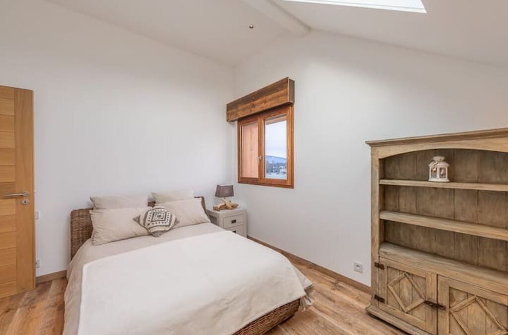 Photo of Bedroom in Arenthon