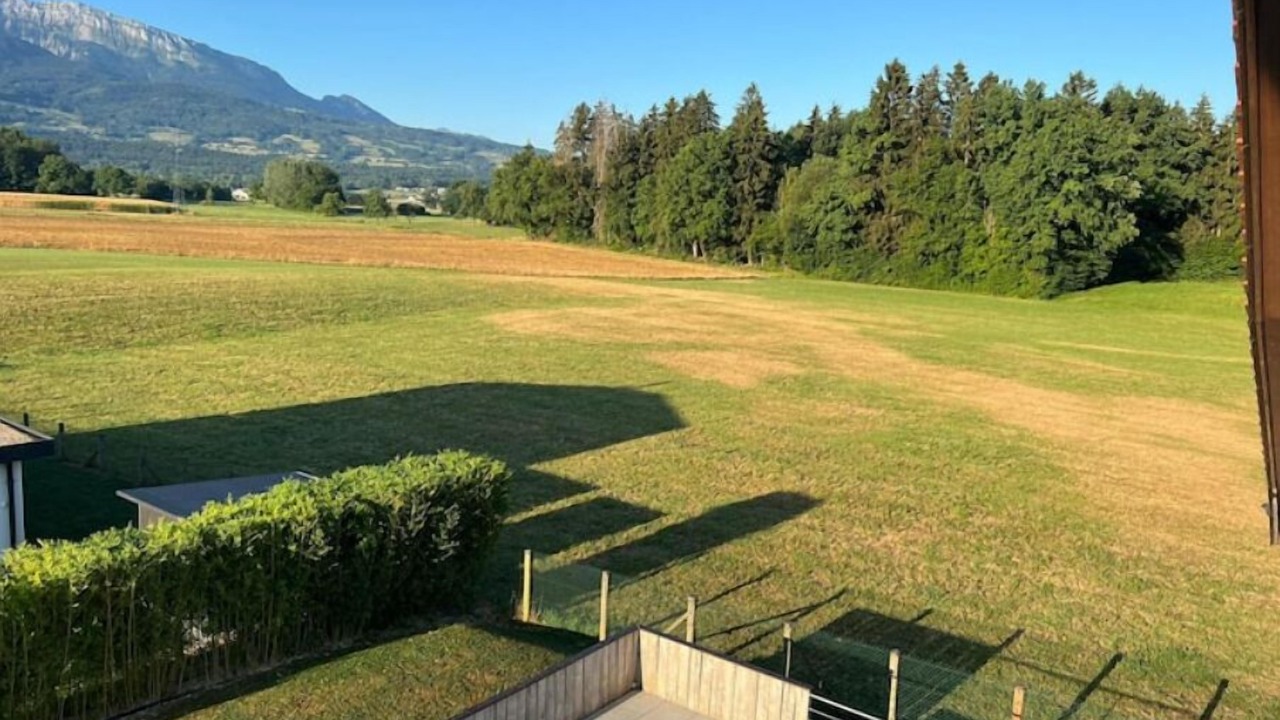 Photo of Patio Balcony in Arenthon