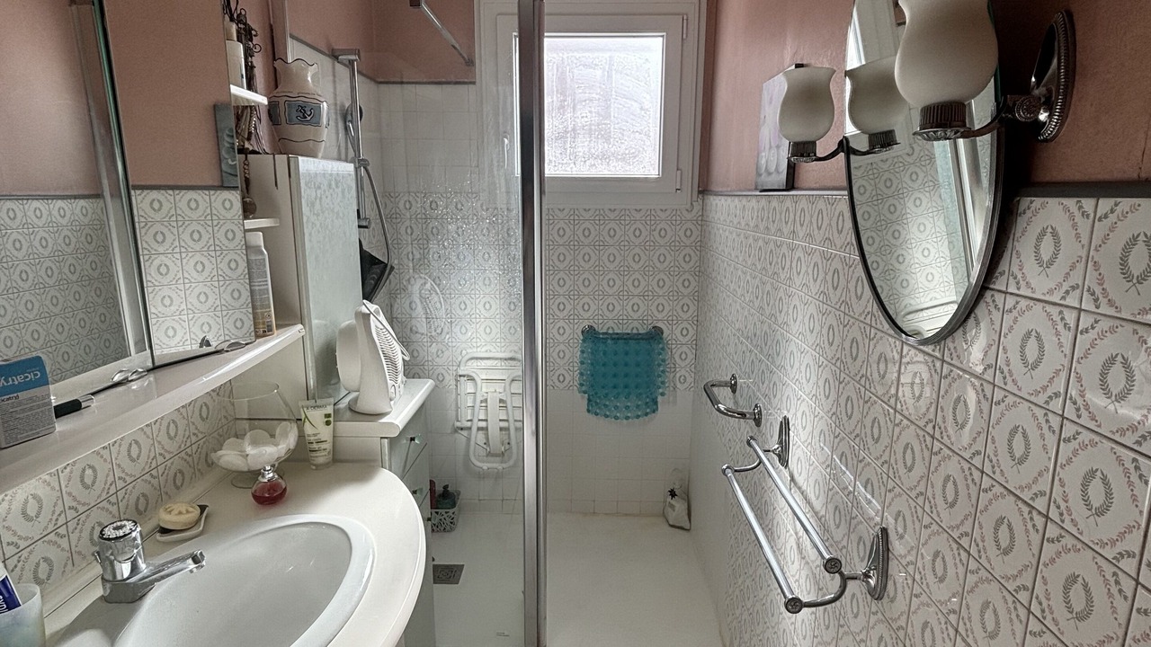 Photo of Bathroom in Sainte-Maure-de-Touraine