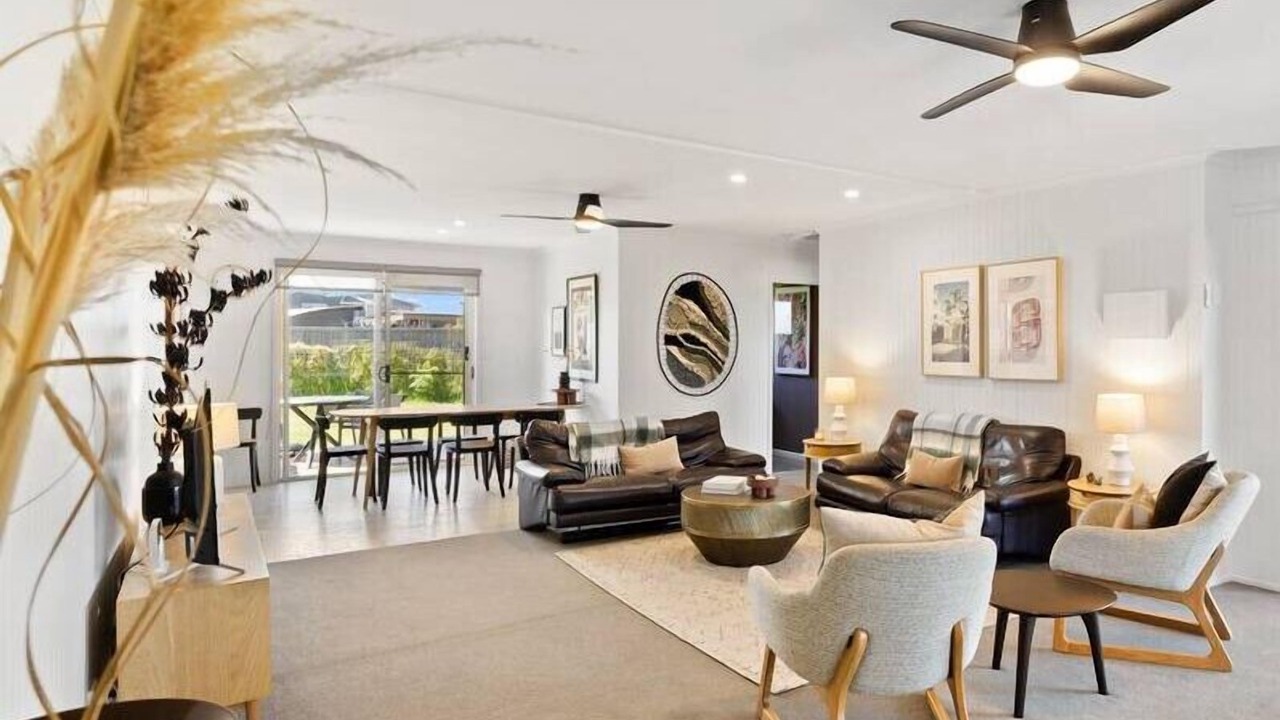 Photo of Livingroom in Sunderland Bay