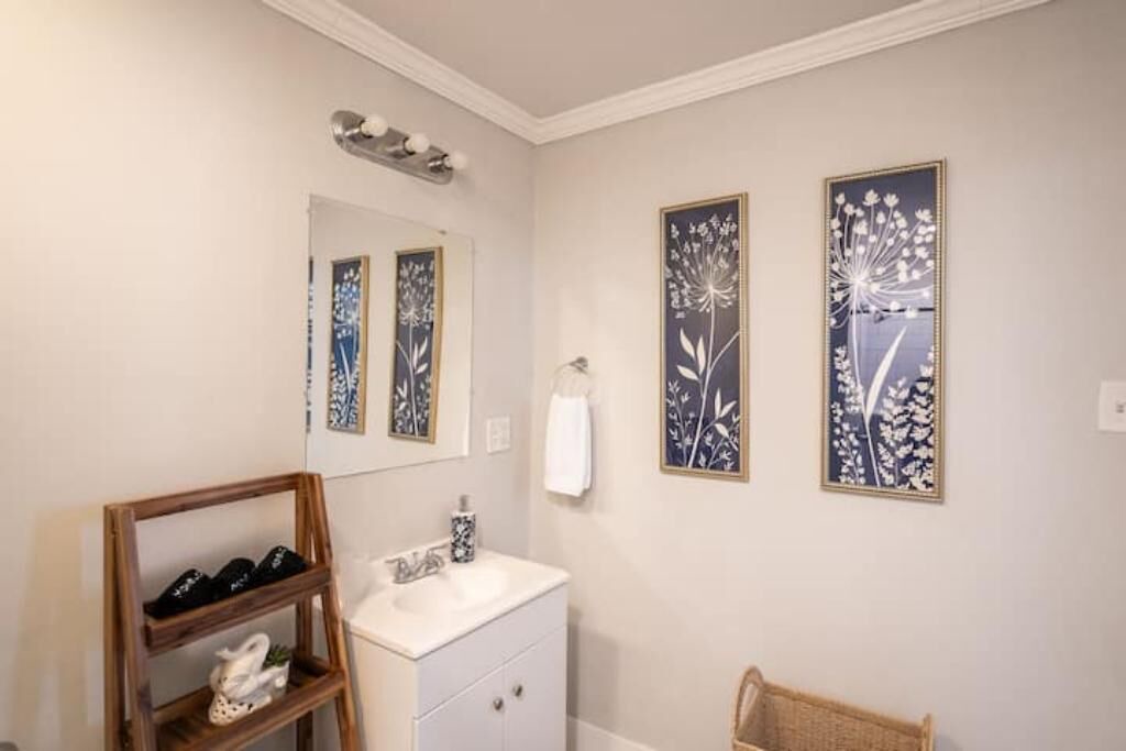 Photo of Bathroom in Midtown