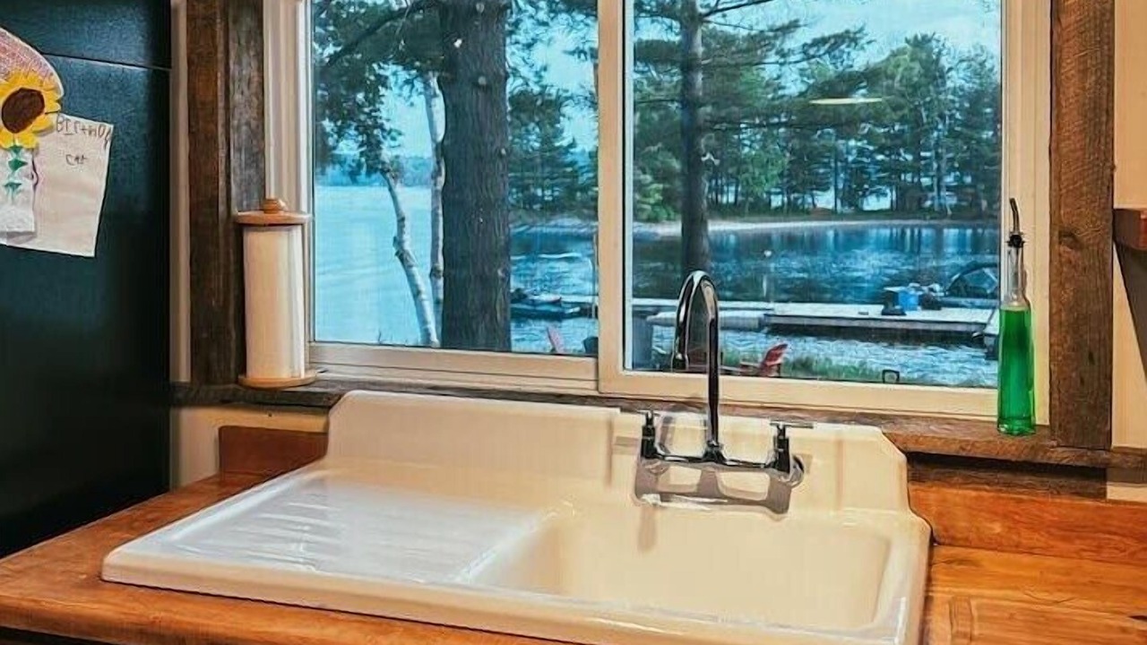 Photo of Bathroom in Broadbent