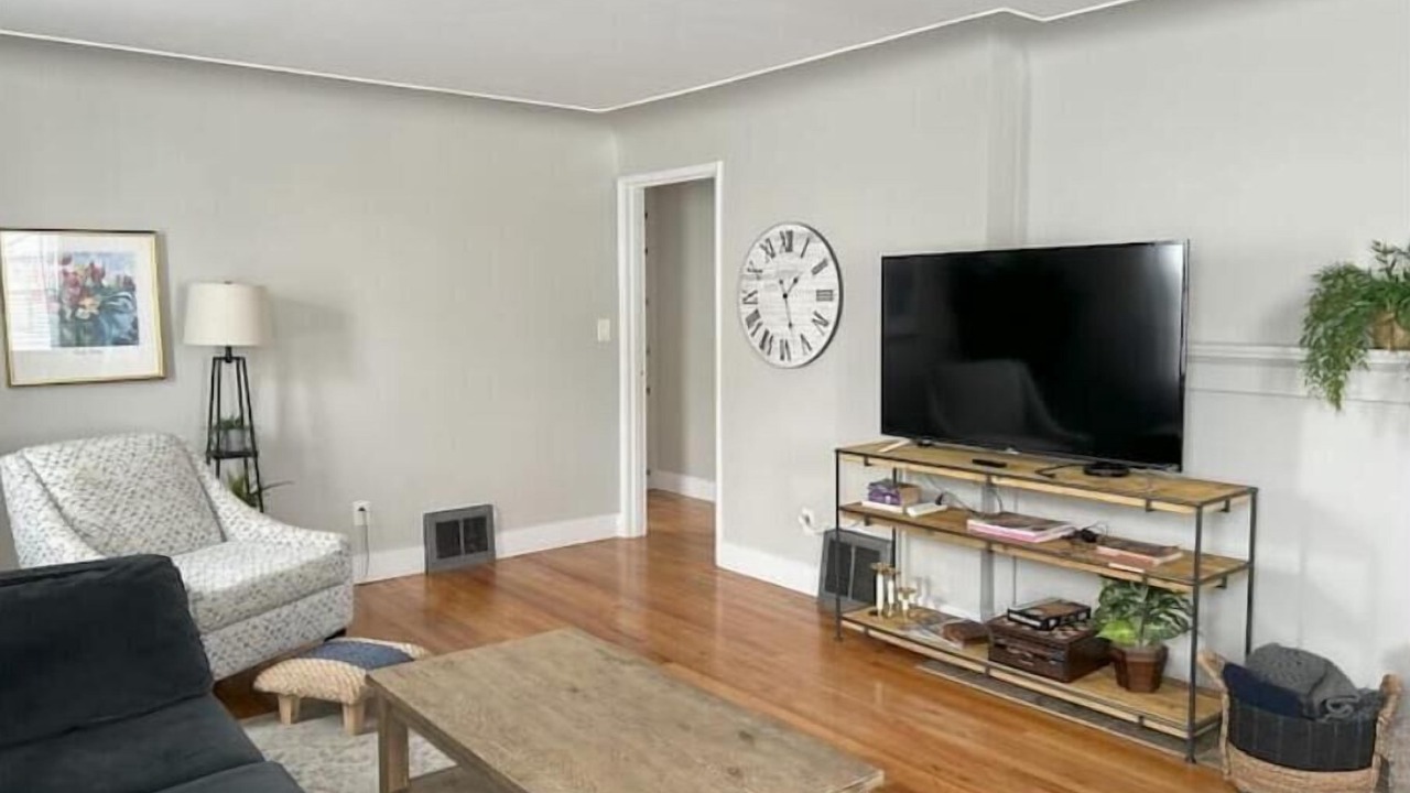 Photo of Livingroom in Lakeside