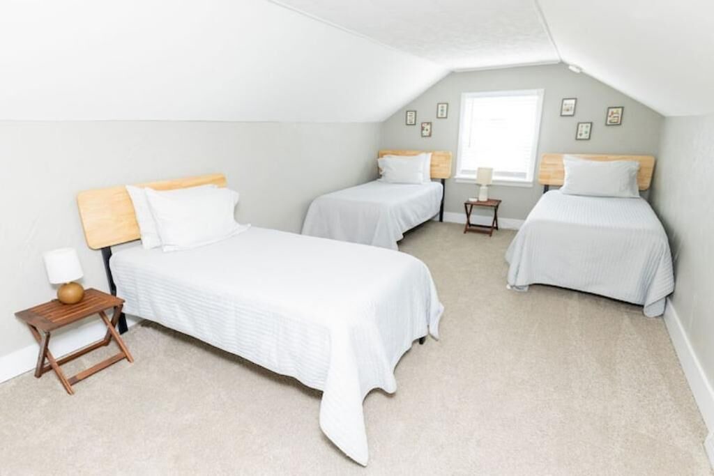 Photo of Bedroom in Lakeside