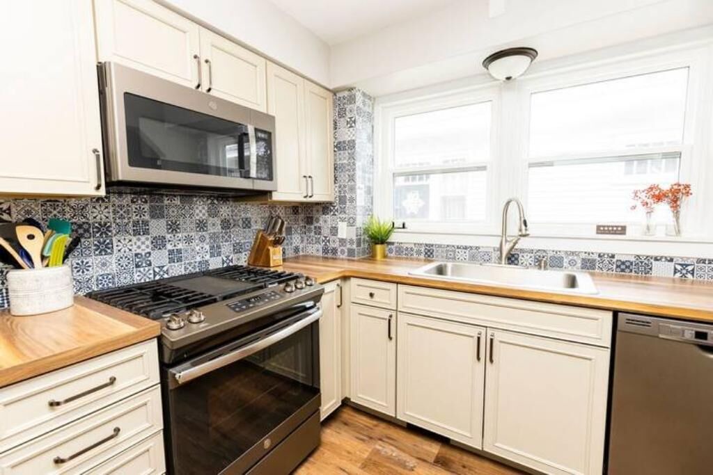 Photo of Kitchen in Lakeside