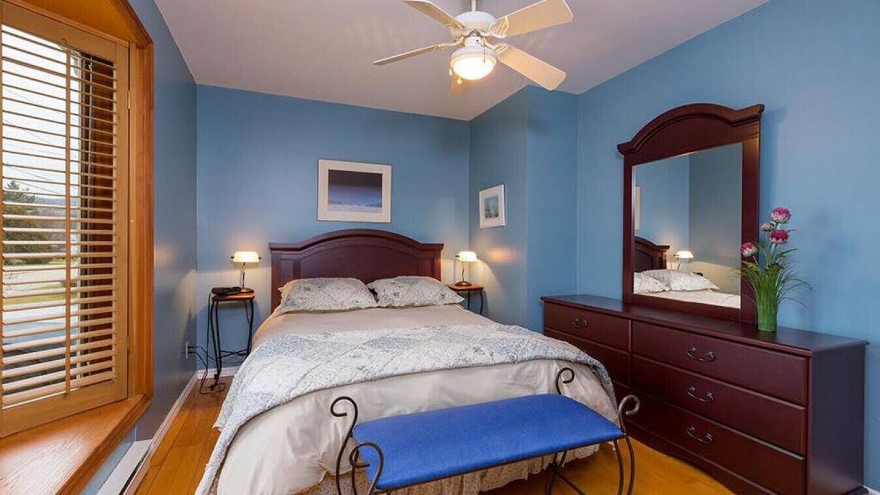 Photo of Bedroom in Baie-St-Paul