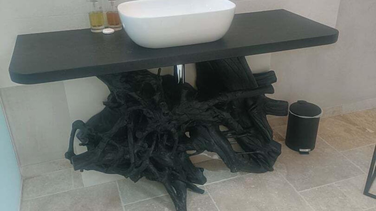 Photo of Bathroom in Chedigny