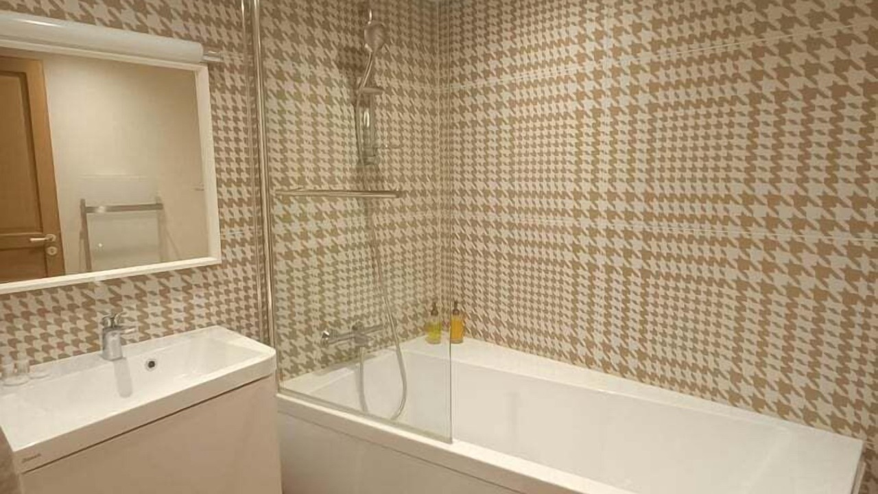 Photo of Bathroom in Chedigny