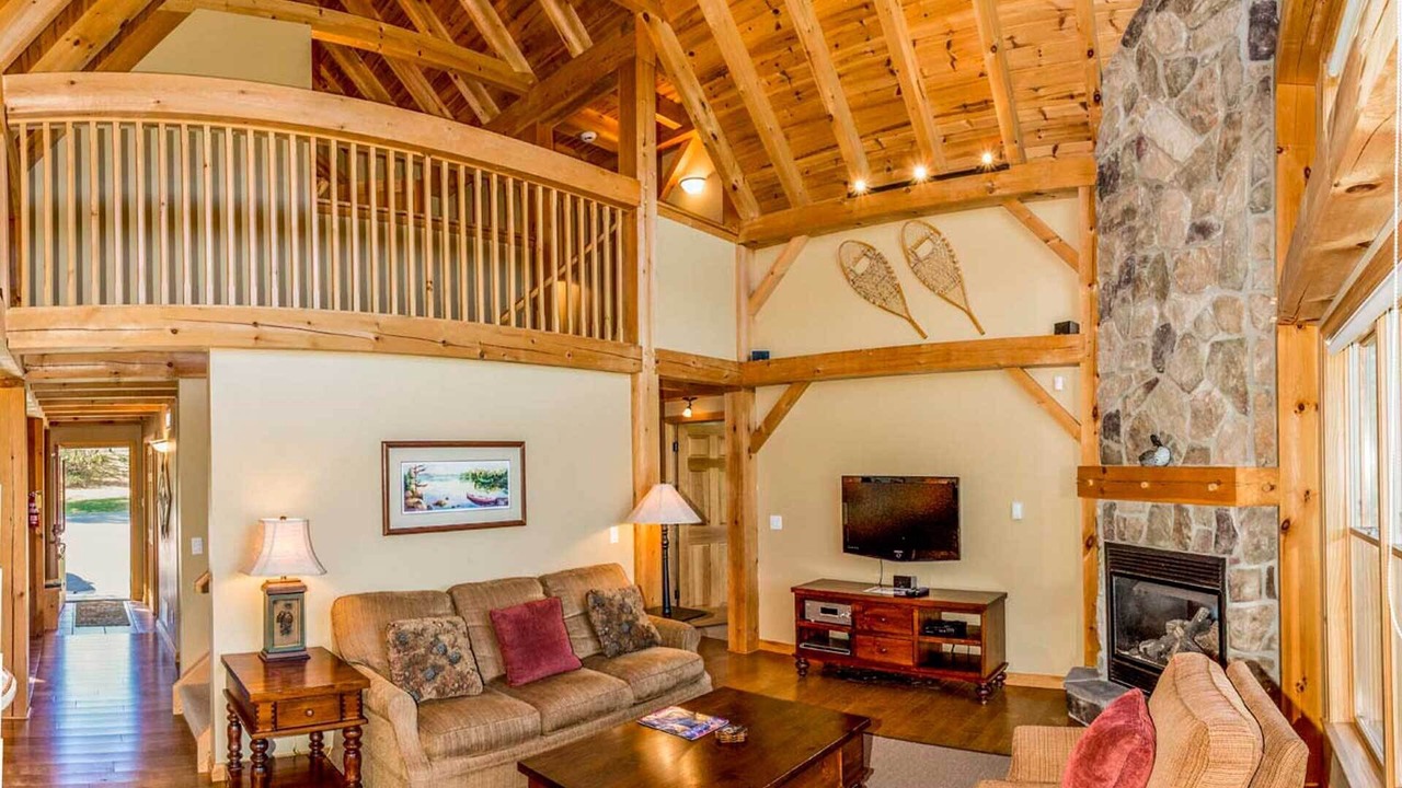 Photo of Livingroom in Utterson