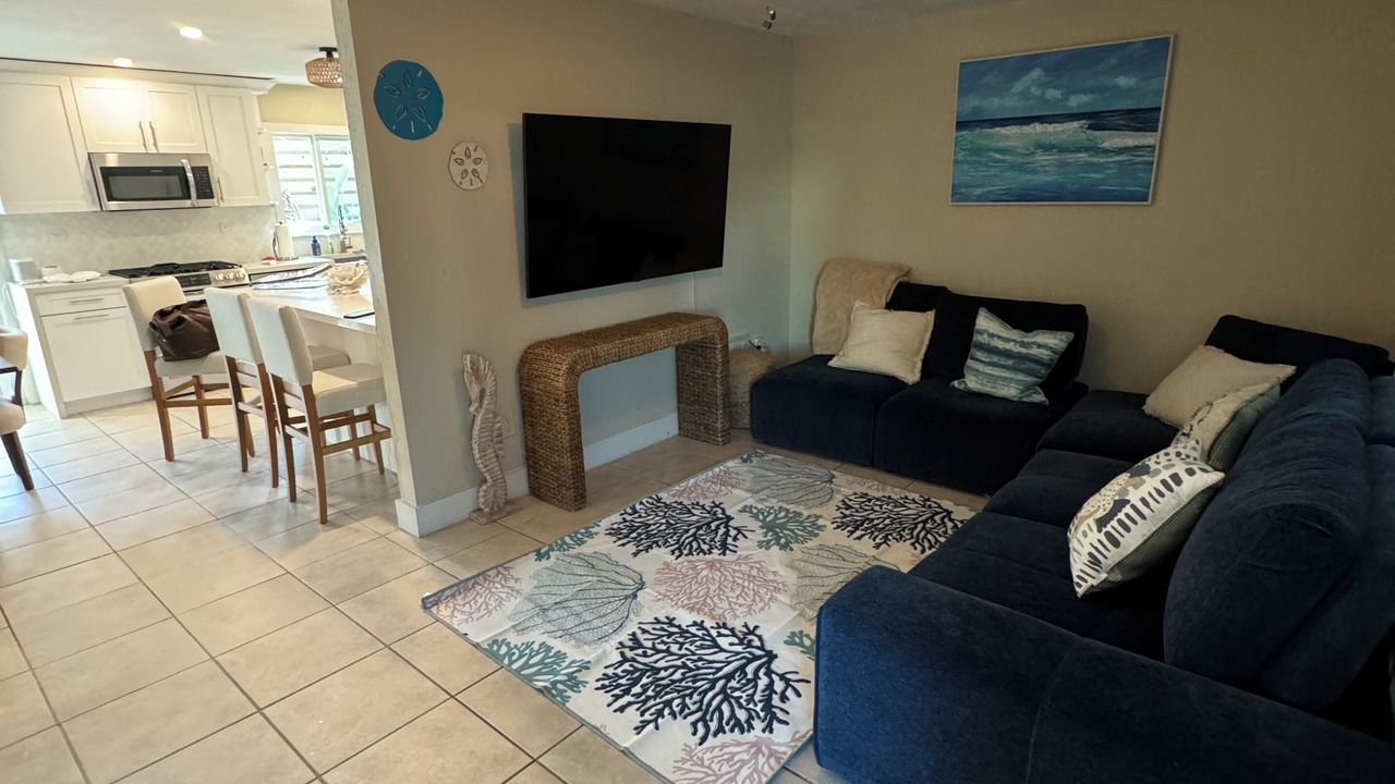 Photo of Livingroom in Indian Waterways