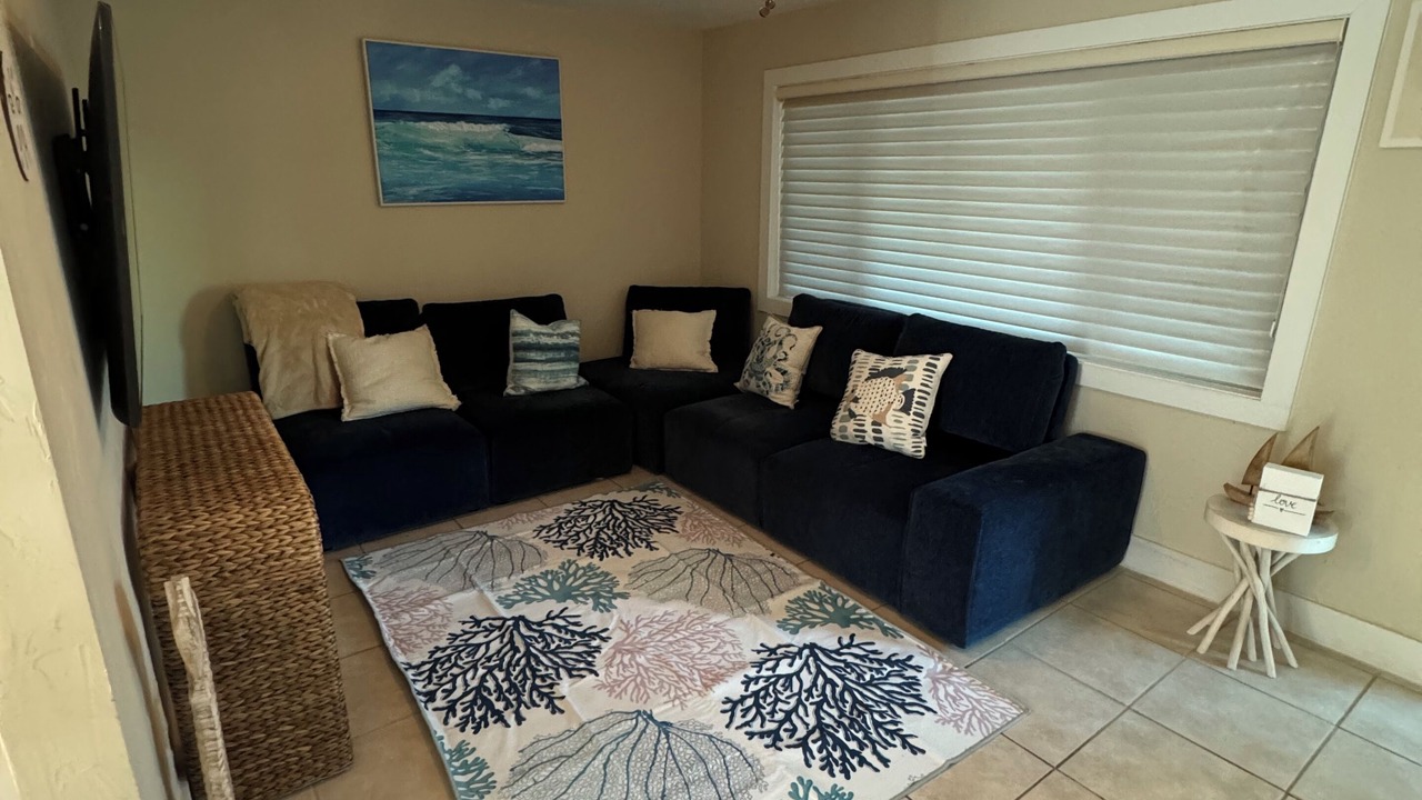 Photo of Livingroom in Indian Waterways