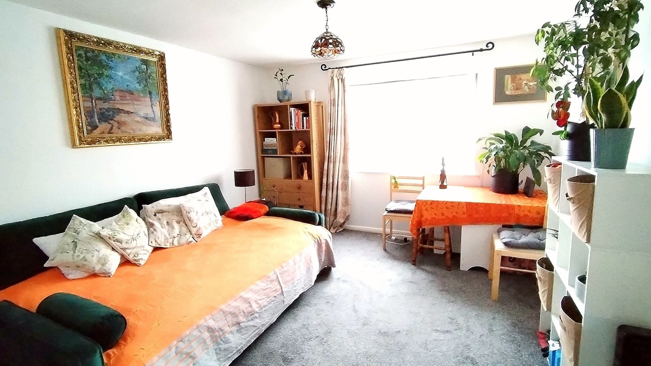 Photo of Others in Yiewsley