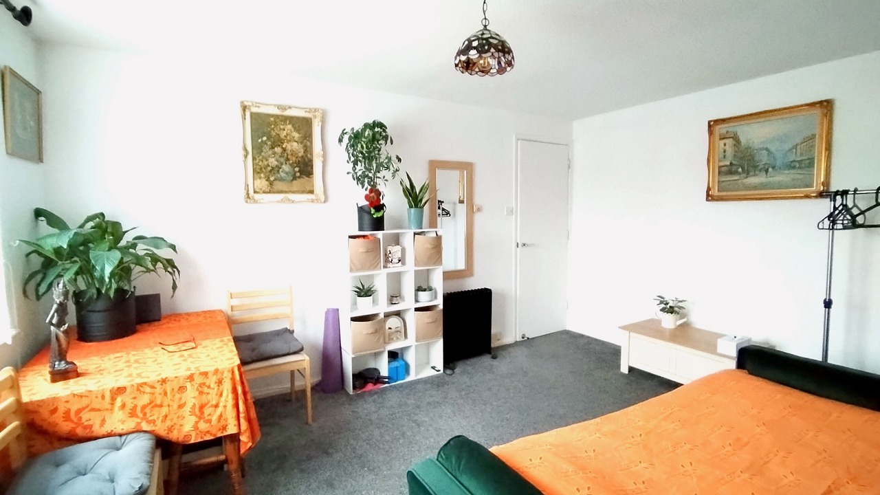 Photo of Bedroom in Yiewsley