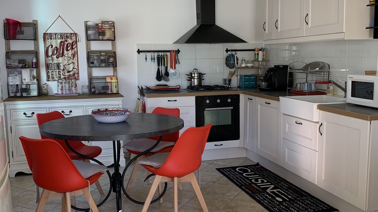 Photo of Kitchen in Roche-Saint-Secret