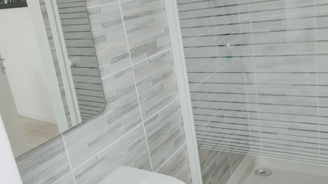 Photo of Bathroom in Beaumont-sur-Sarthe