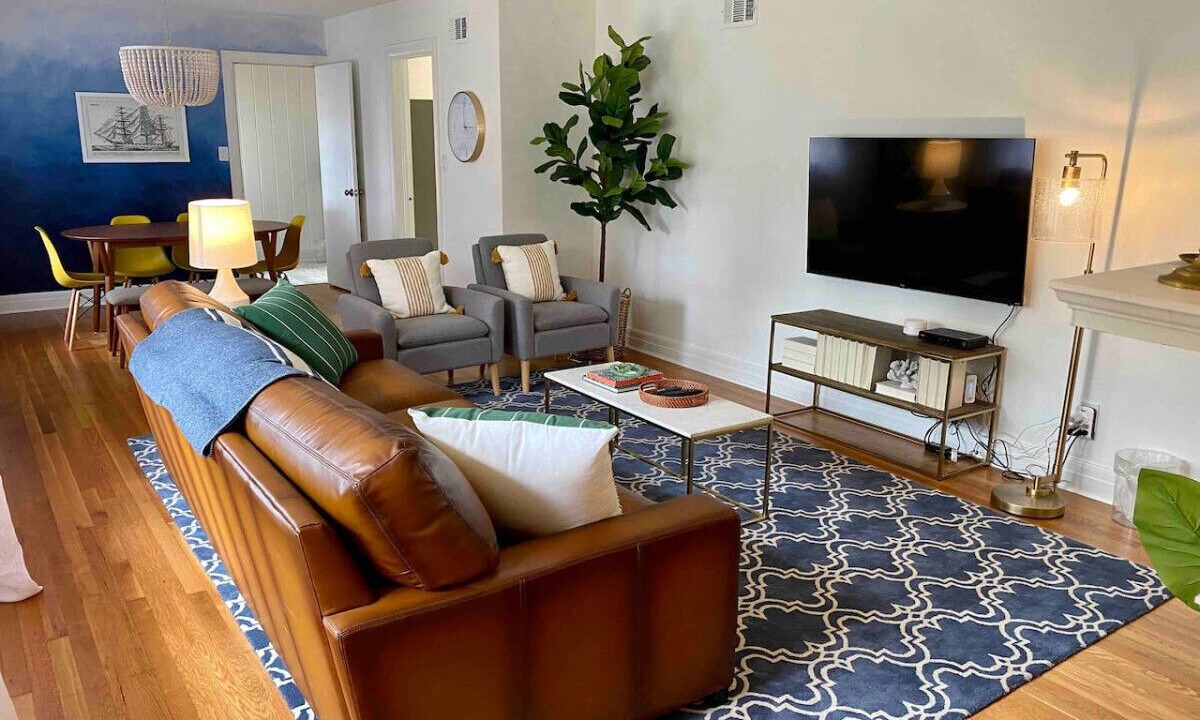 Photo of Livingroom in Thunderbolt