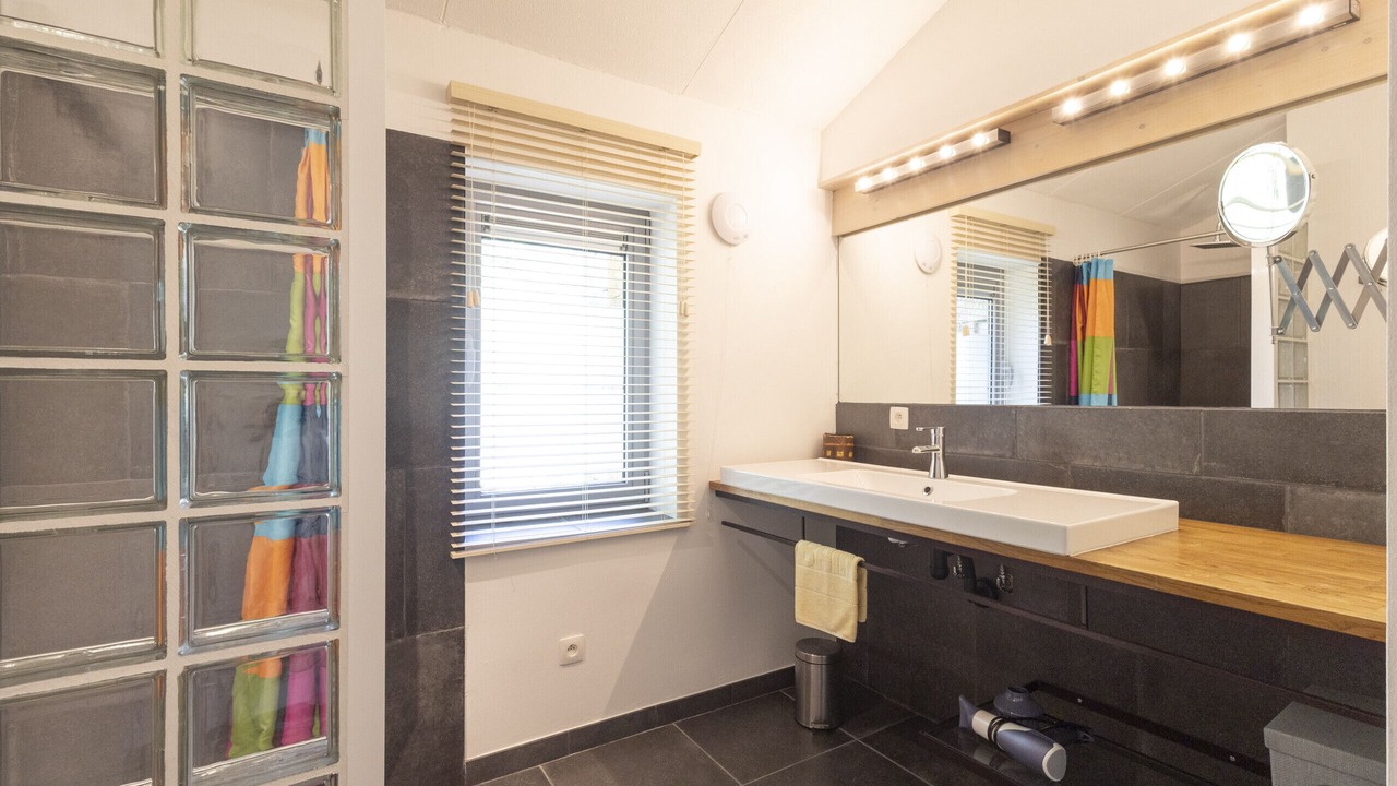 Photo of Bathroom in Saint-Pierre-Saint-Jean