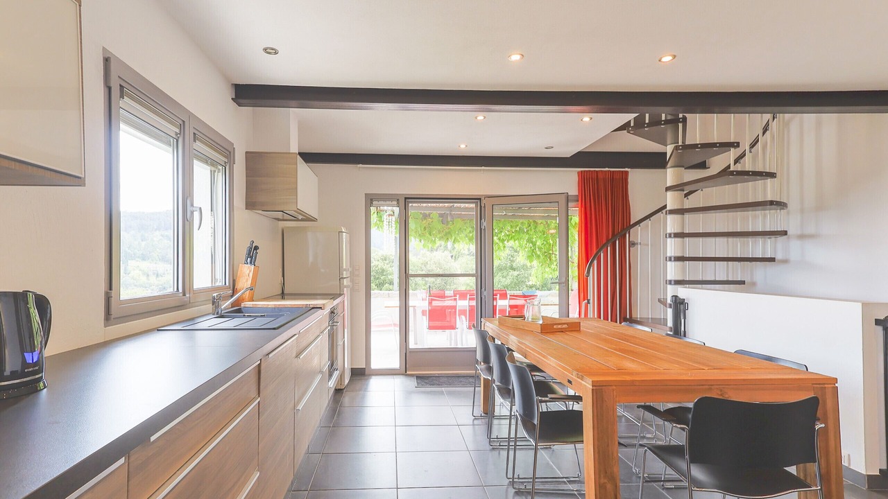 Photo of Kitchen in Saint-Pierre-Saint-Jean