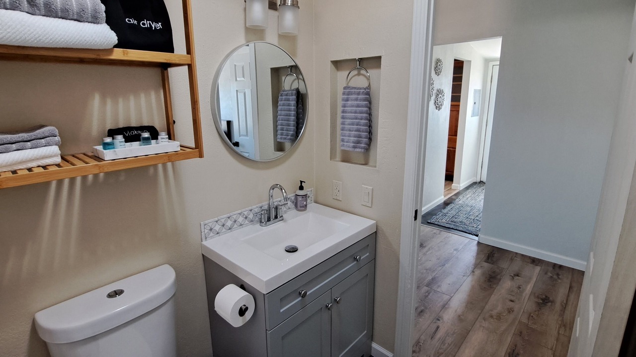 Photo of Bathroom in Saint David