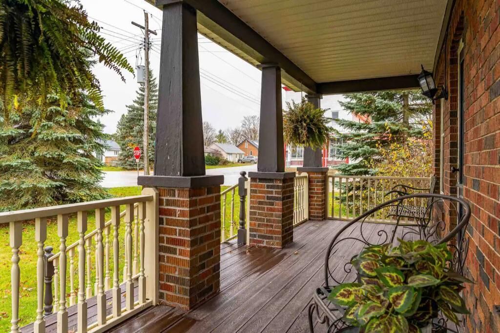 Photo of Patio Balcony in Glen Huron