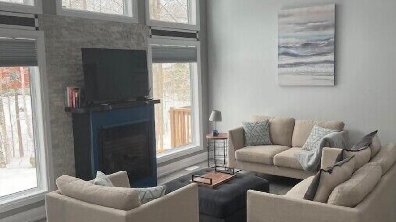 Photo of Livingroom in Lafontaine