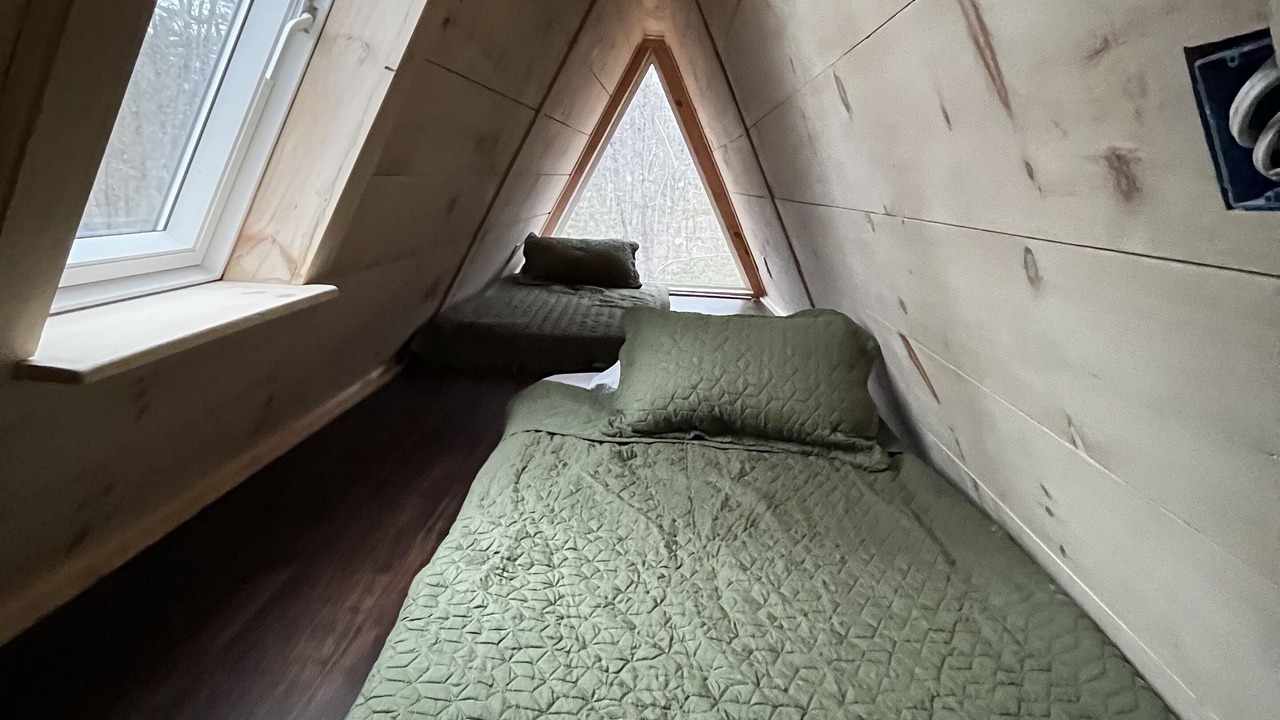 Photo of Bedroom in Oakland