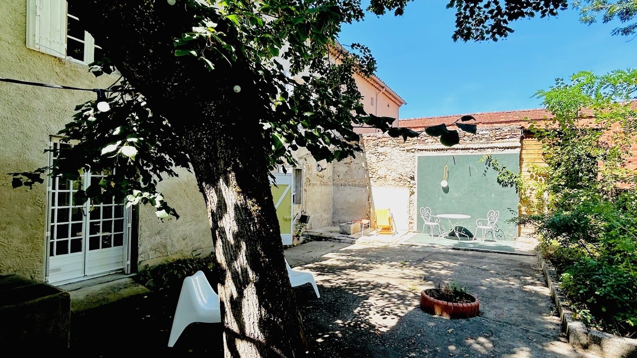 Photo of Patio Balcony in Roquecourbe