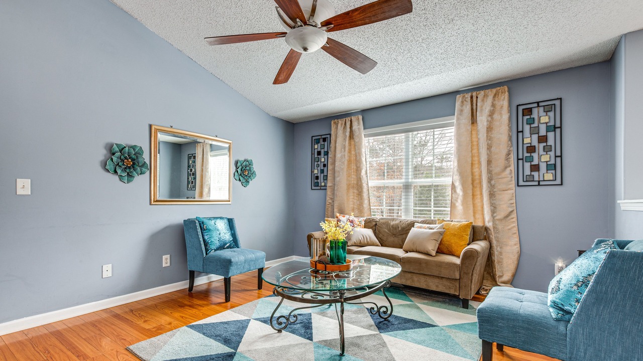 Photo of Bedroom in Winder