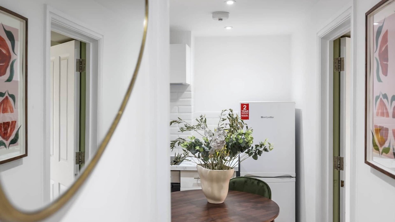 Photo of Others in Holloway