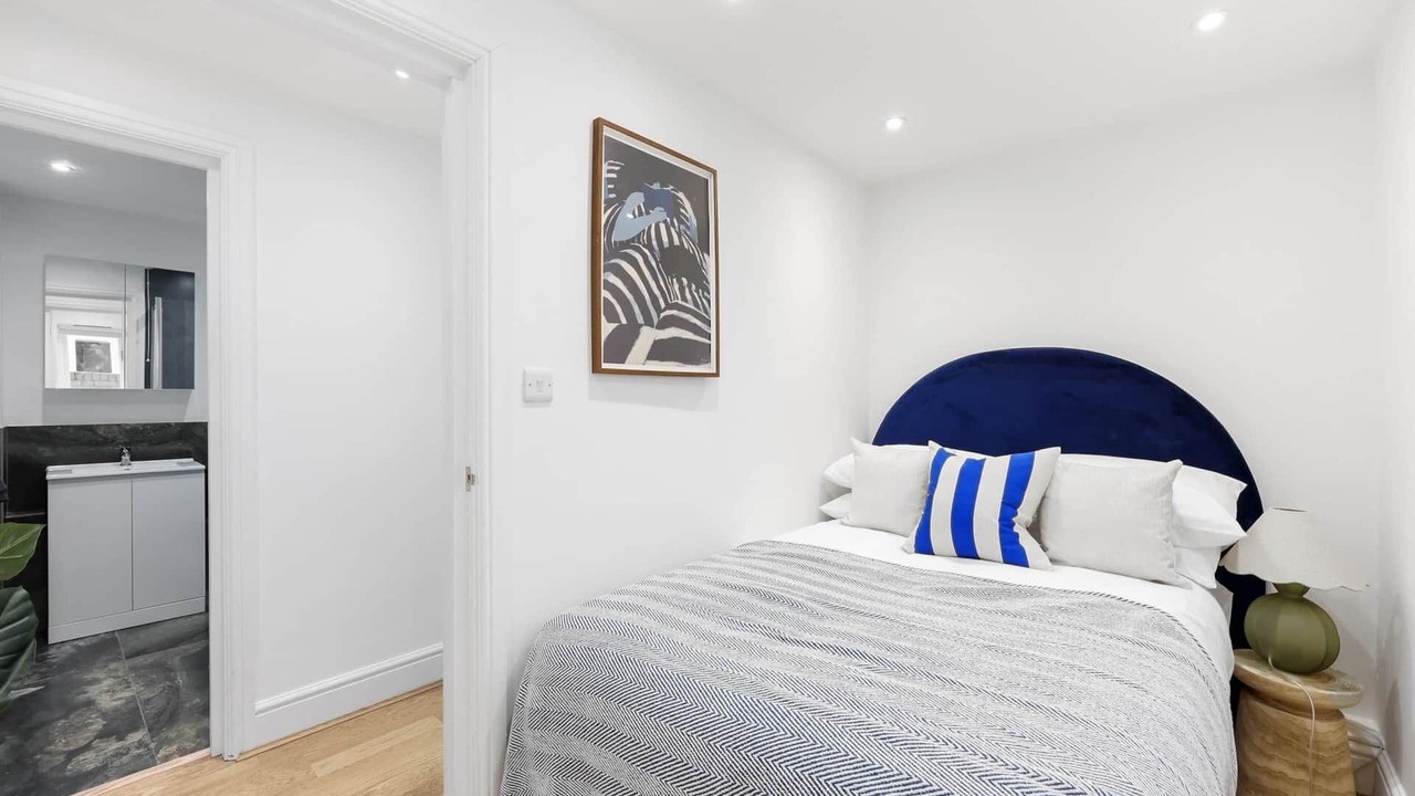 Photo of Bedroom in Holloway