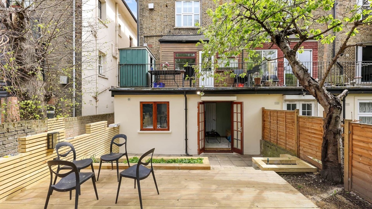 Photo of Patio Balcony in Holloway