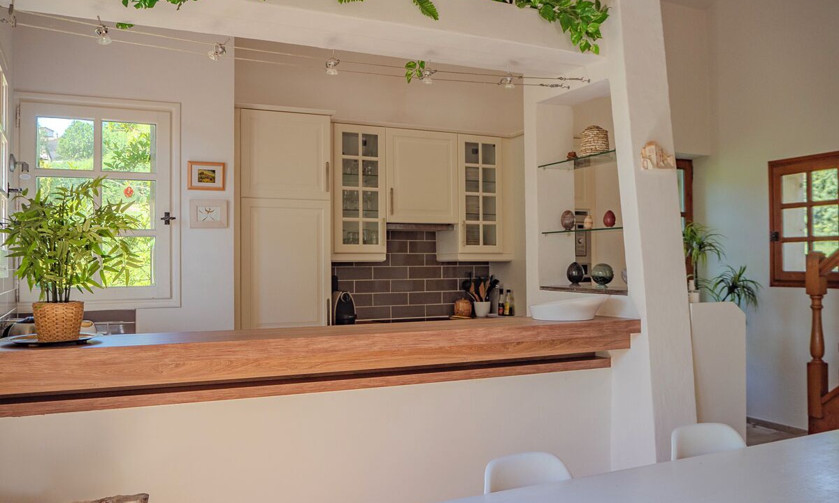 Photo of Kitchen in Saint-Michel-l'Observatoire