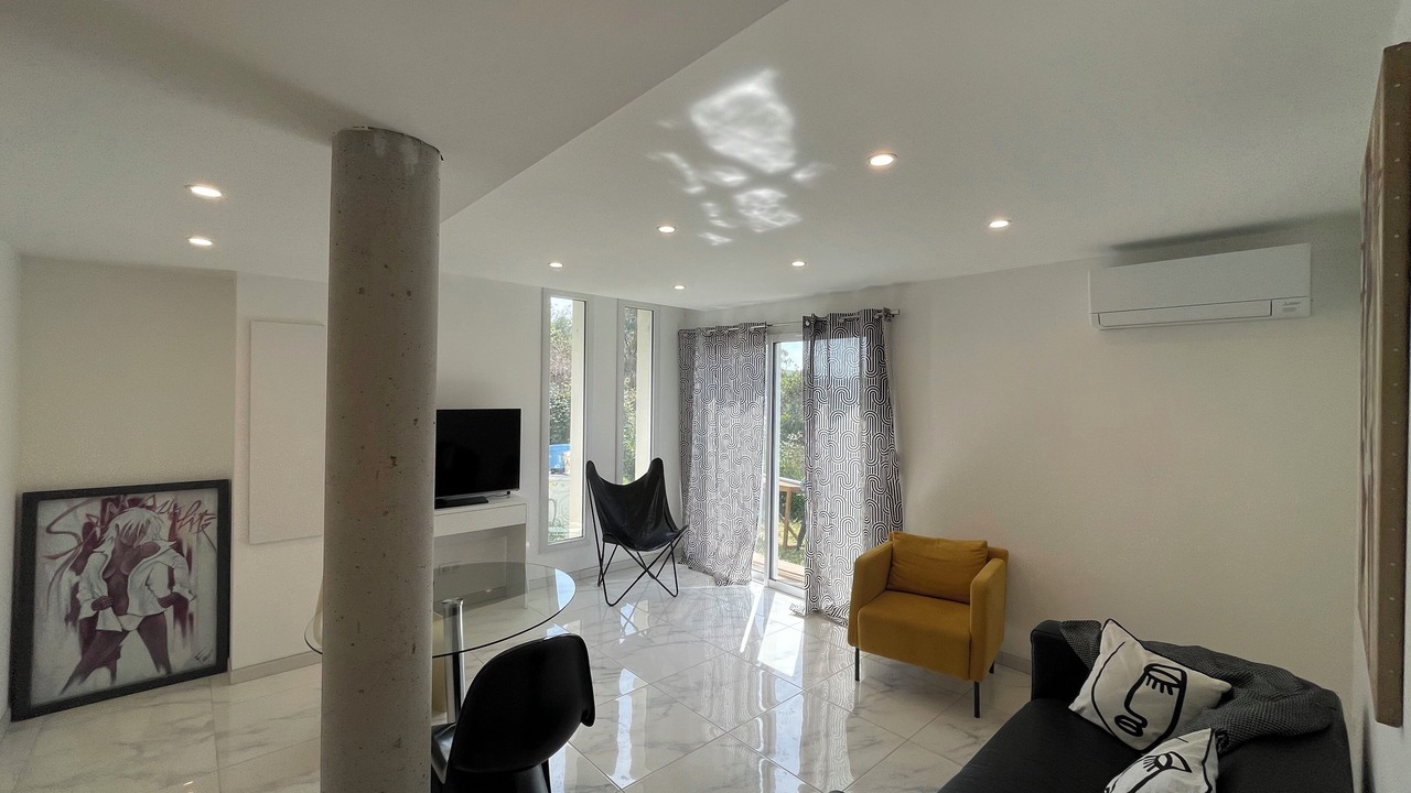 Photo of Livingroom in Residences du Golfe de Lava