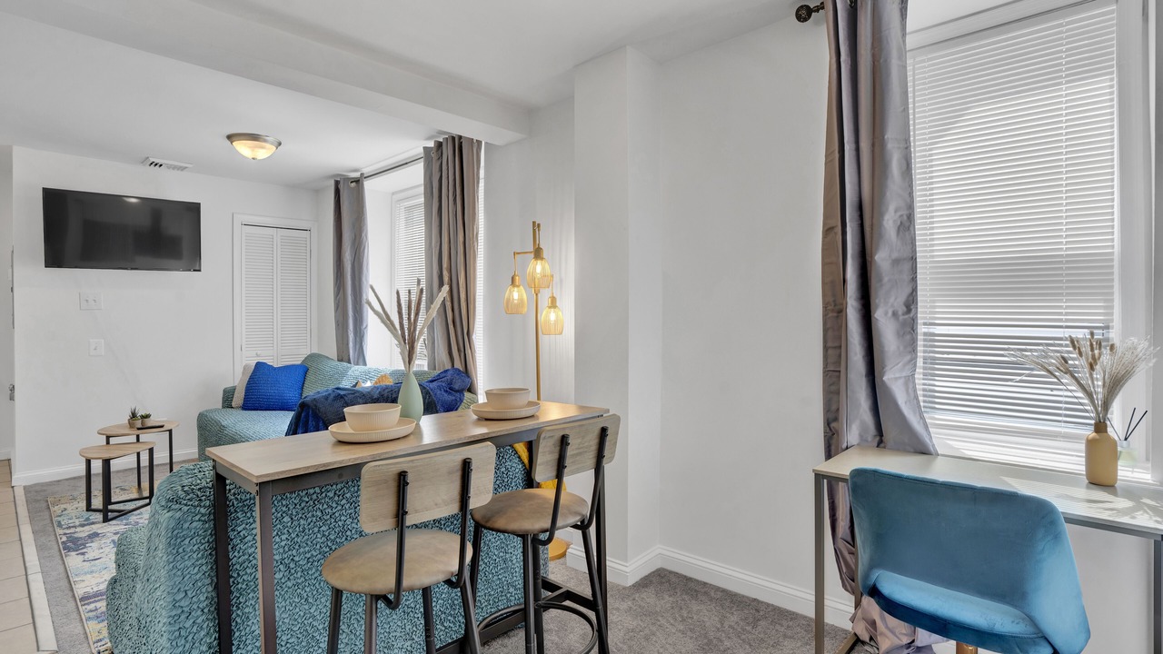 Photo of Livingroom in Germantown