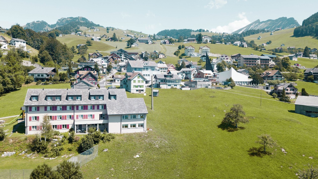 Photo of Others in Amden