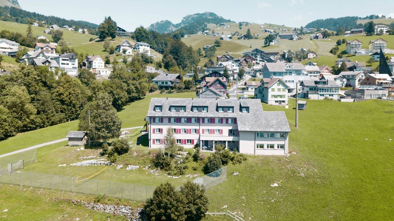 Photo of Others in Amden