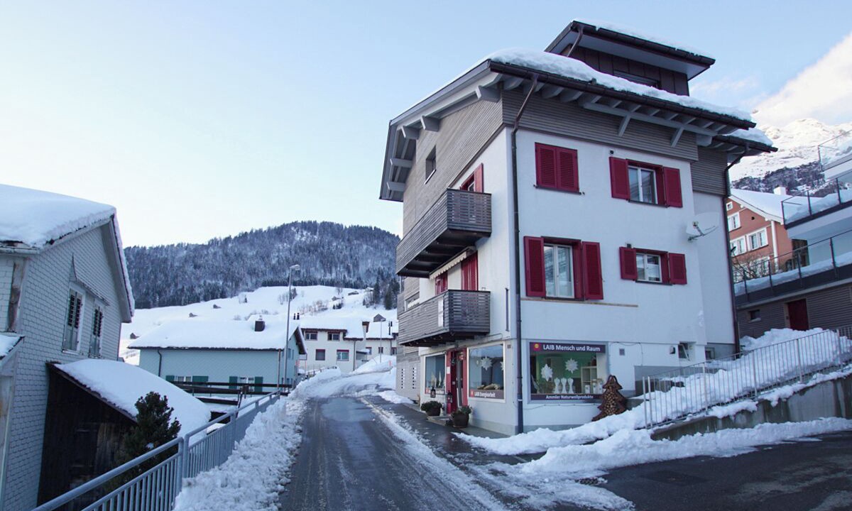 Photo of Others in Amden