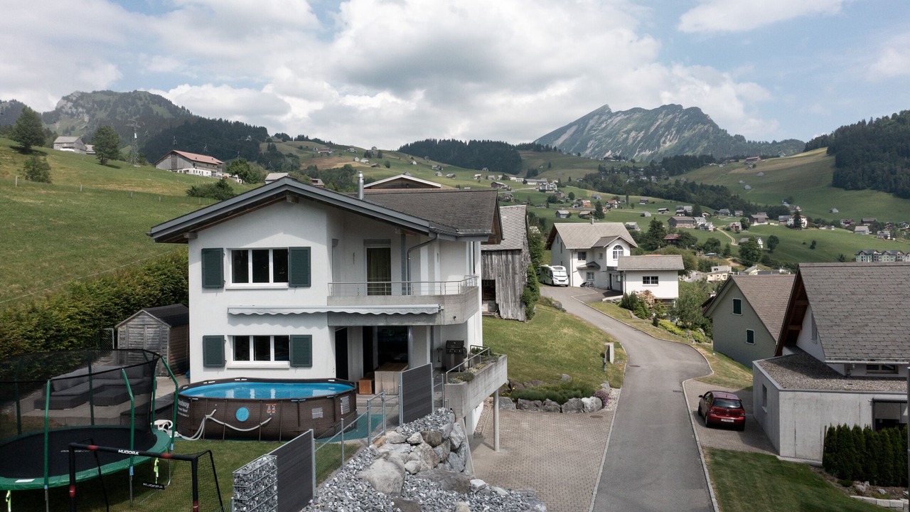Photo of Outdoor in Amden