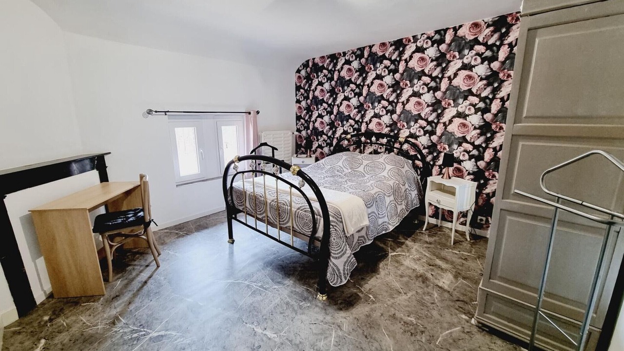 Photo of Bedroom in Sains-du-Nord